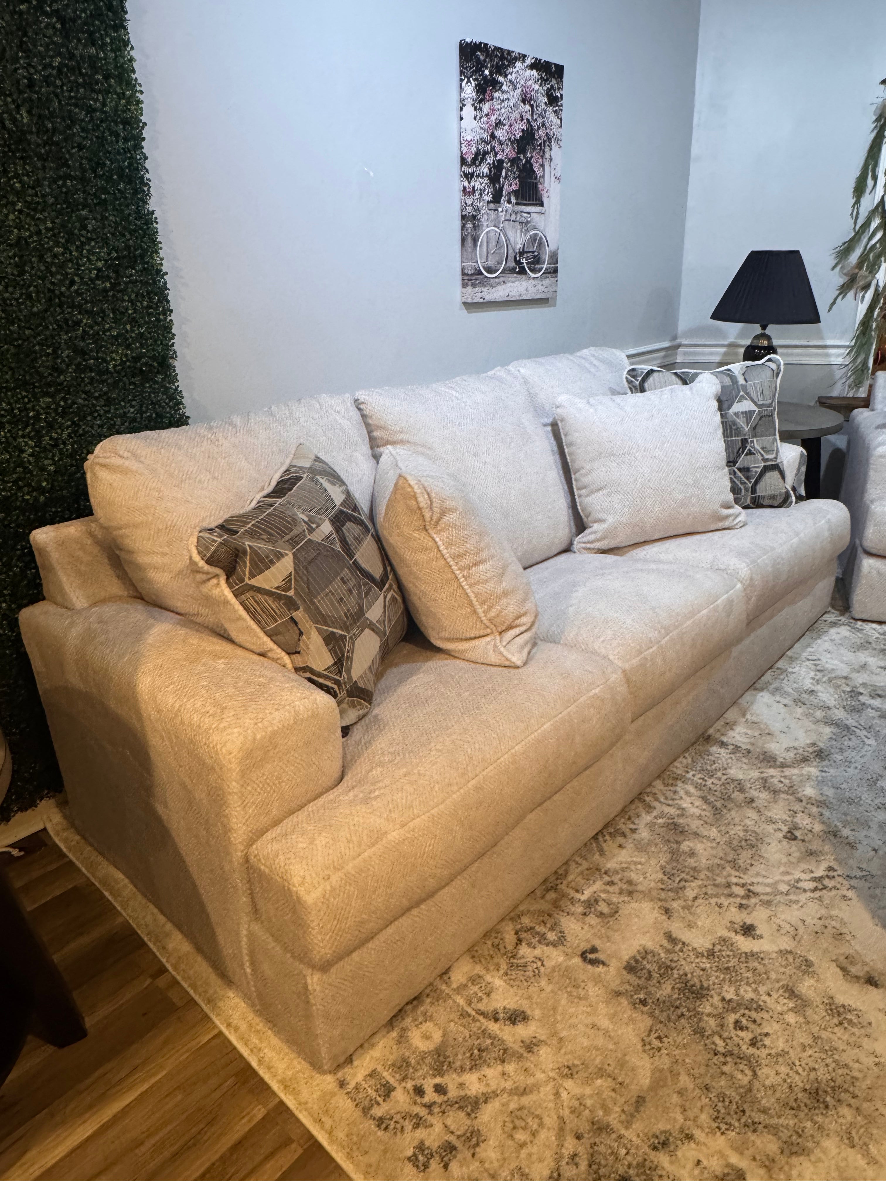 Karinne sofa & love seat