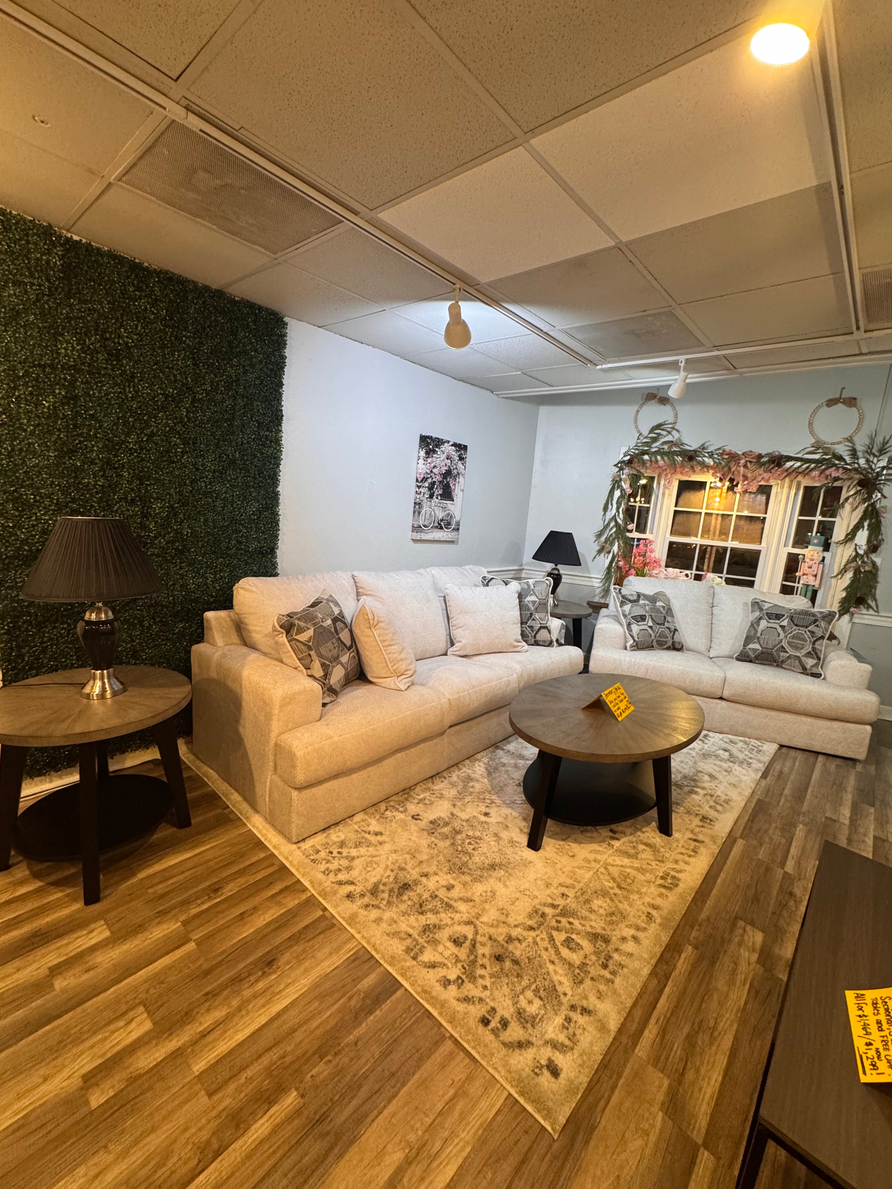 Karinne sofa & love seat